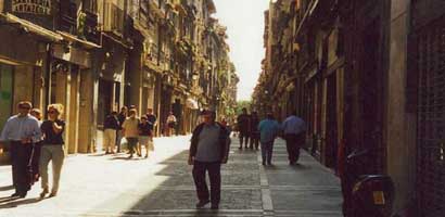 Una de las calles de la parte vieja de Pamplona
